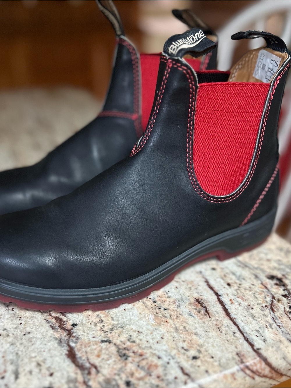 Blundstone Black Leather Ankle Boots with Red Elastic Panels